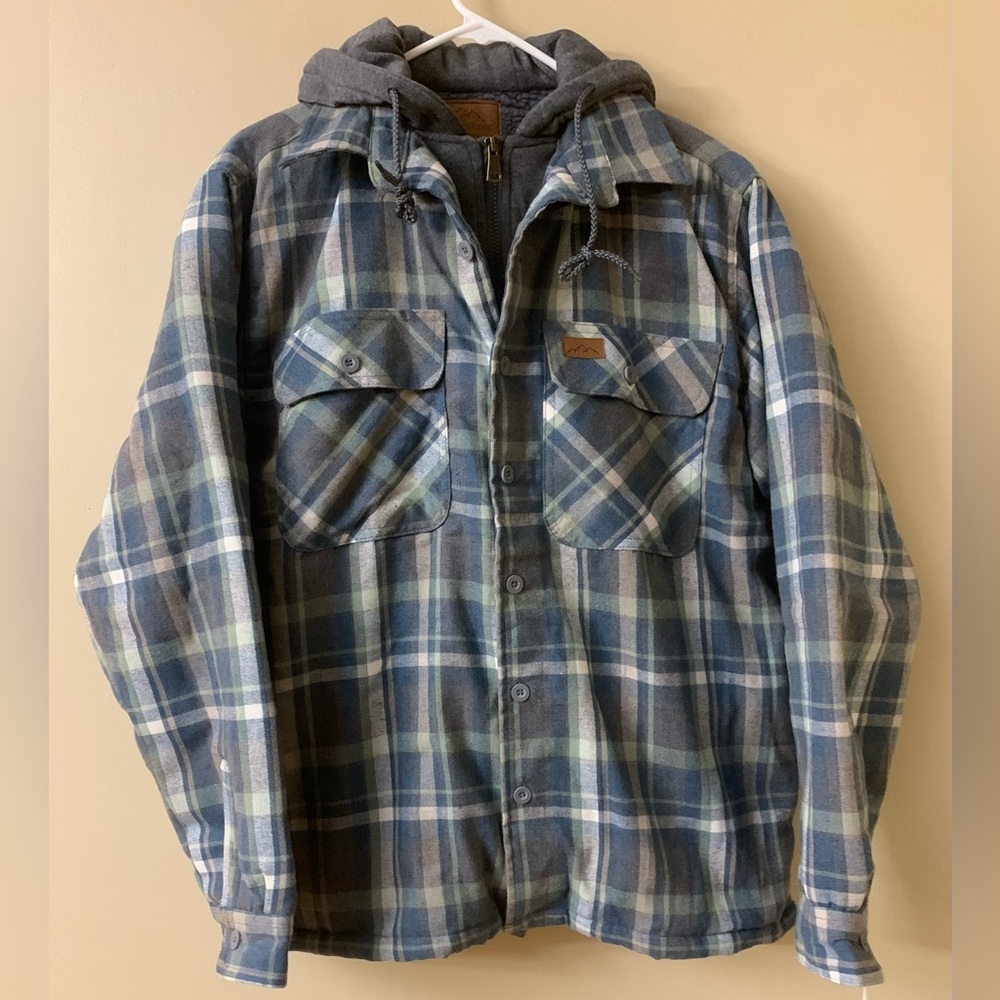 NWT Medium Mountain Ridge Hoodie Sweatshirt Jacket - Shacket